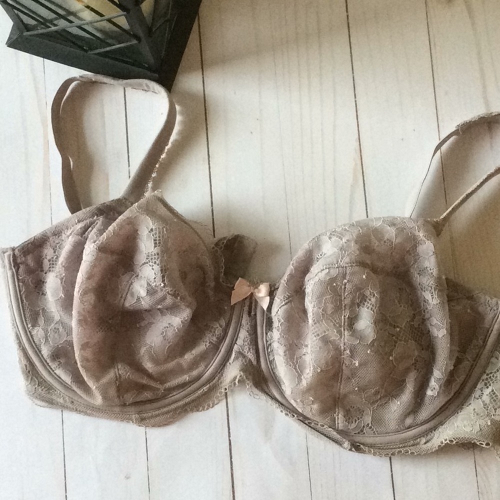 Lace bra